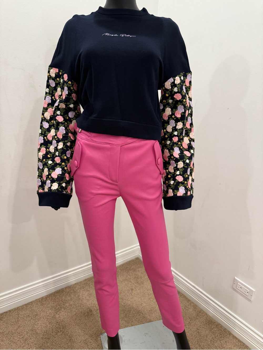 Veronica Beard Limited Fuchsia Strech Lamb Leather Belted Pants Size 2 NEW